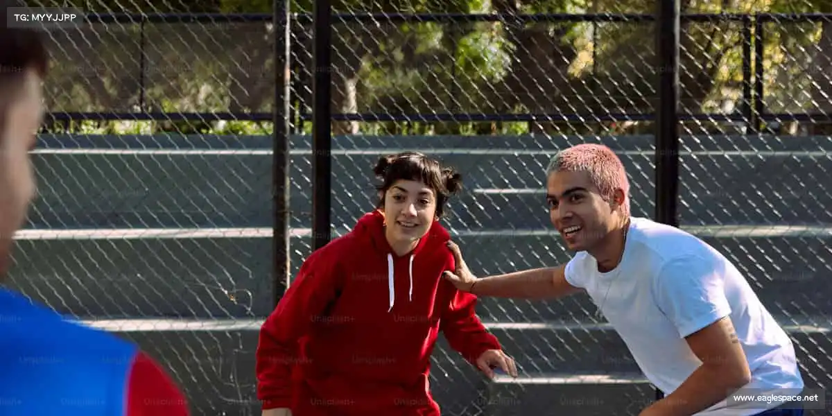 华体会官网——🦵自由搏击，拳腿如风！